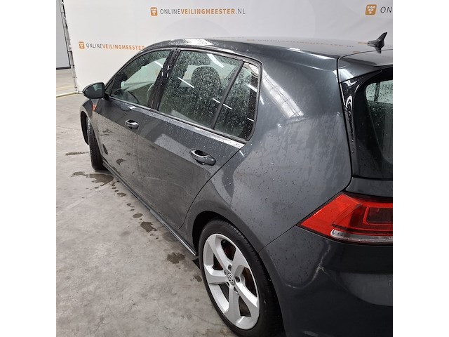 Personenauto, volkswagen, golf - afbeelding 45 van  47