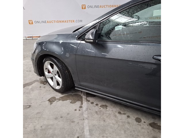 Personenauto, volkswagen, golf - afbeelding 46 van  47