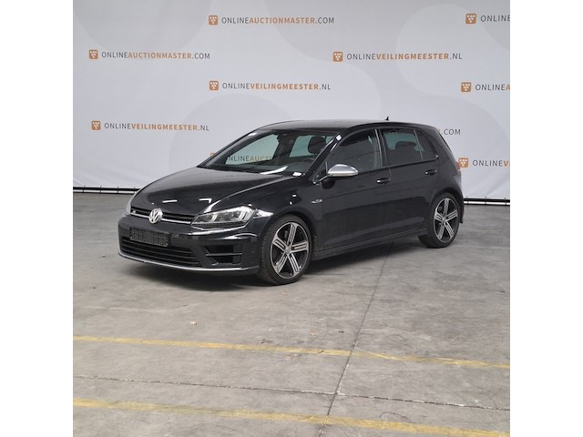 Personenauto, volkswagen, golf - afbeelding 1 van  50