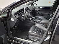 Personenauto, volkswagen, golf - afbeelding 14 van  50