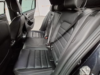 Personenauto, volkswagen, golf - afbeelding 25 van  50