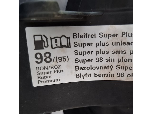 Personenauto, volkswagen, golf - afbeelding 33 van  50