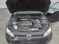 Personenauto, volkswagen, golf - afbeelding 36 van  50