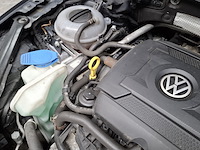 Personenauto, volkswagen, golf - afbeelding 40 van  50