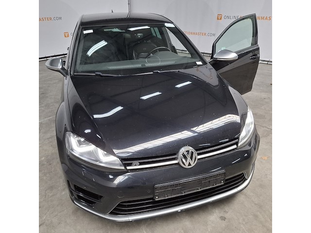 Personenauto, volkswagen, golf - afbeelding 43 van  50
