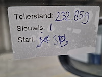 Personenauto, volkswagen, golf - afbeelding 46 van  50