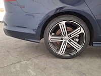 Personenauto, volkswagen, golf - afbeelding 10 van  63