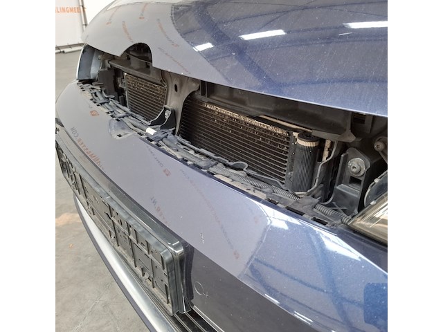 Personenauto, volkswagen, golf - afbeelding 21 van  63