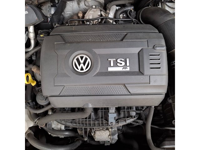 Personenauto, volkswagen, golf - afbeelding 52 van  63