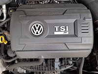 Personenauto, volkswagen, golf - afbeelding 52 van  63