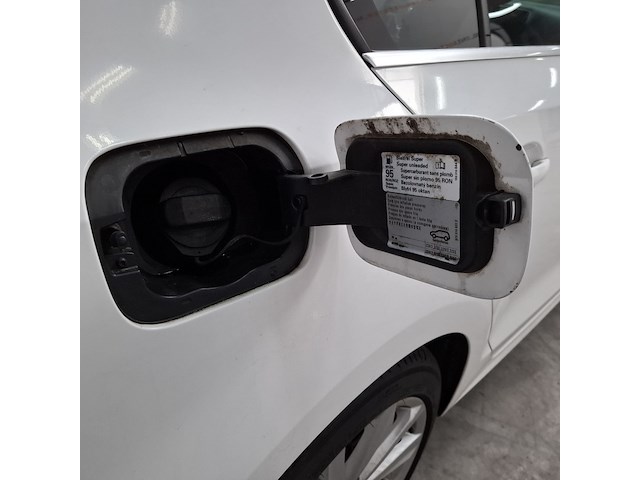 Personenauto, volkswagen, jetta, 1.4 tsi highline, 2011 - afbeelding 31 van  53