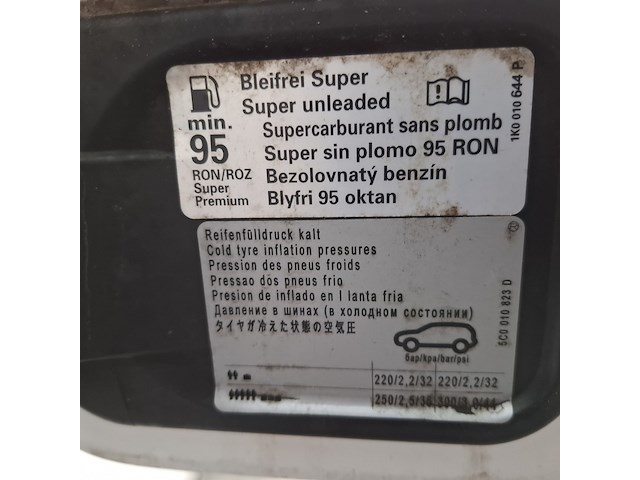 Personenauto, volkswagen, jetta, 1.4 tsi highline, 2011 - afbeelding 32 van  53