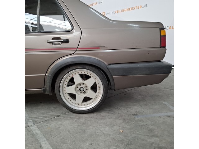 Personenauto, volkswagen, jetta, 1.6, bruin, 1986 - afbeelding 3 van  52