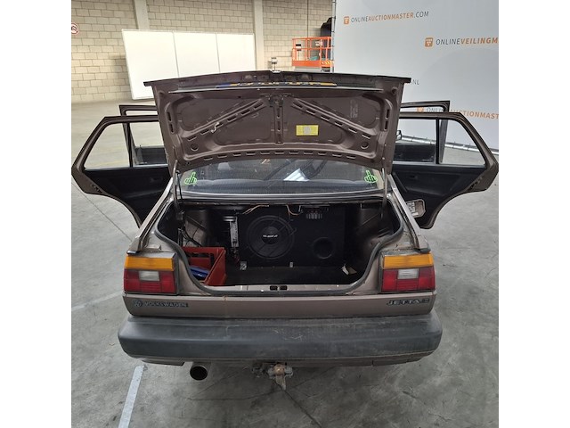 Personenauto, volkswagen, jetta, 1.6, bruin, 1986 - afbeelding 28 van  52