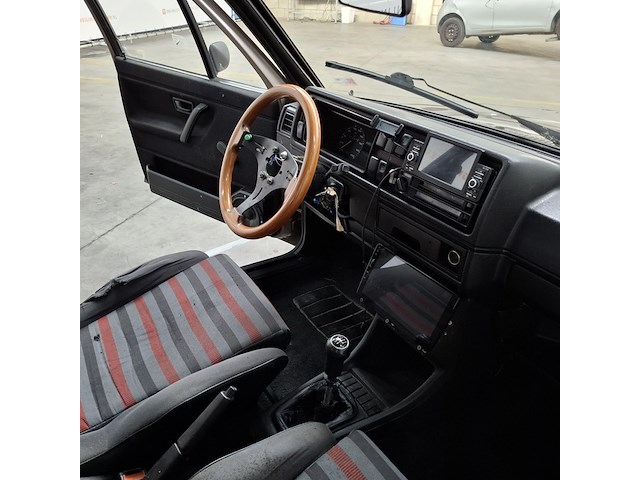 Personenauto, volkswagen, jetta, 1.6, bruin, 1986 - afbeelding 35 van  52