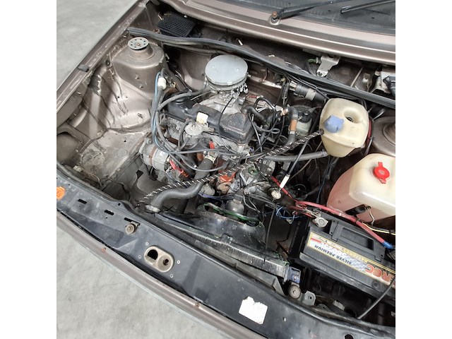 Personenauto, volkswagen, jetta, 1.6, bruin, 1986 - afbeelding 40 van  52