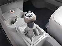 Personenauto, volkswagen, new beetle cabriolet, 1.6, zwart, 2004 - afbeelding 13 van  49