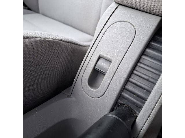 Personenauto, volkswagen, new beetle cabriolet, 1.6, zwart, 2004 - afbeelding 15 van  49