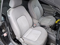 Personenauto, volkswagen, new beetle cabriolet, 1.6, zwart, 2004 - afbeelding 26 van  49