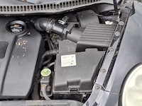 Personenauto, volkswagen, new beetle cabriolet, 1.6, zwart, 2004 - afbeelding 35 van  49