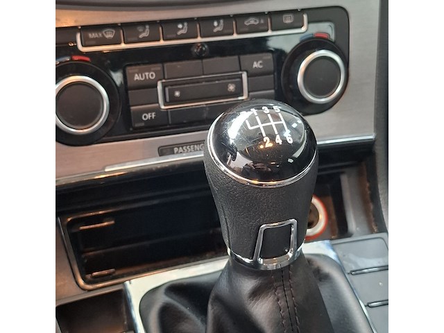 Personenauto, volkswagen, passat, 1.4 tsi comfortline bluemotion, 2011 - afbeelding 15 van  46