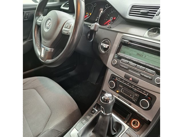 Personenauto, volkswagen, passat, 1.4 tsi comfortline bluemotion, 2011 - afbeelding 28 van  46