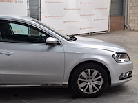Personenauto, volkswagen, passat, 1.4 tsi comfortline bluemotion, 2011 - afbeelding 34 van  46
