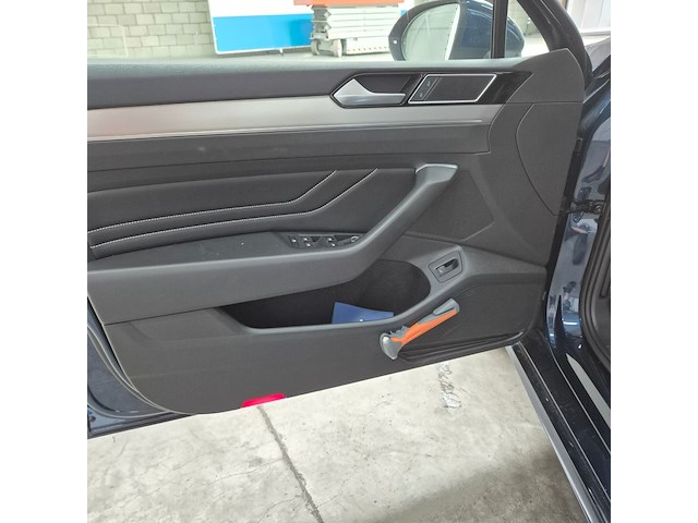 Personenauto, volkswagen, passat, 2020 - afbeelding 11 van  47