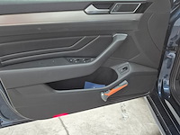 Personenauto, volkswagen, passat, 2020 - afbeelding 11 van  47
