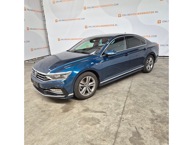 Personenauto, volkswagen, passat, 2020 - afbeelding 1 van  47
