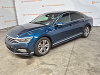 Personenauto, volkswagen, passat, 2020 - afbeelding 1 van  47