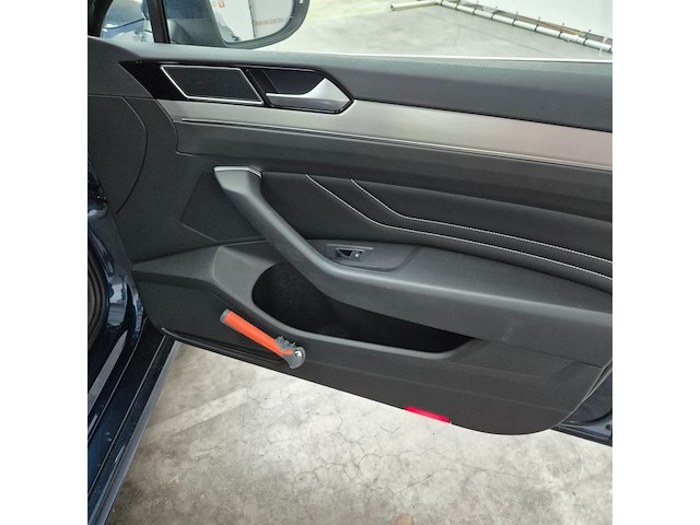 Personenauto, volkswagen, passat, 2020 - afbeelding 32 van  47