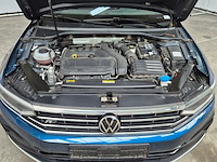 Personenauto, volkswagen, passat, 2020 - afbeelding 33 van  47