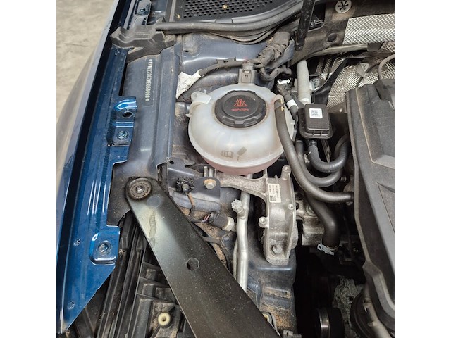 Personenauto, volkswagen, passat, 2020 - afbeelding 35 van  47