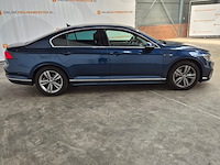 Personenauto, volkswagen, passat, 2020 - afbeelding 34 van  47