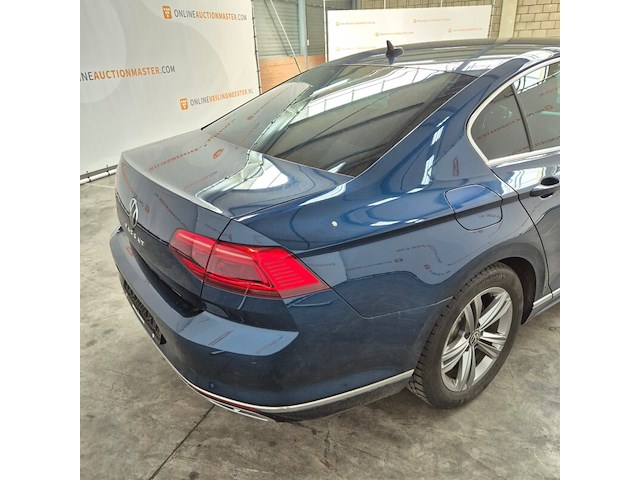 Personenauto, volkswagen, passat, 2020 - afbeelding 43 van  47
