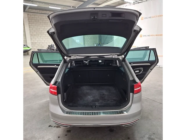 Personenauto, volkswagen, passat variant, 1.4 tsi gte highline, 2016 - afbeelding 44 van  74