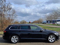Personenauto, volkswagen, passat variant, 1.5 tsi business, 2022 - afbeelding 43 van  45