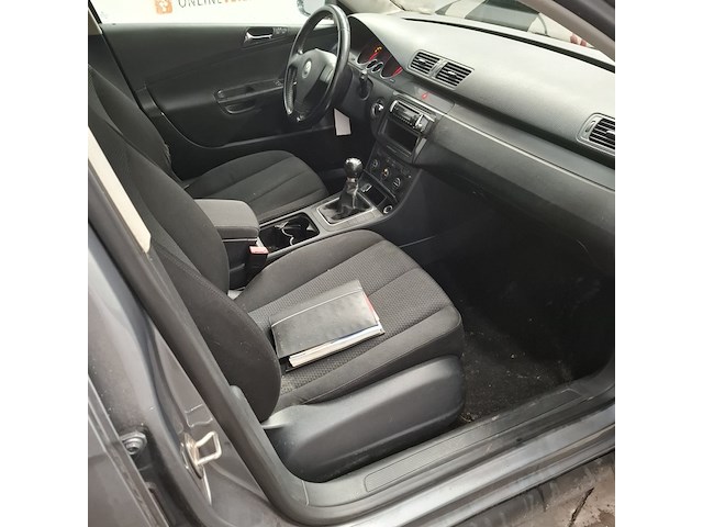 Personenauto, volkswagen, passat variant, 1.6 fsi trendline, 2006 - afbeelding 13 van  30