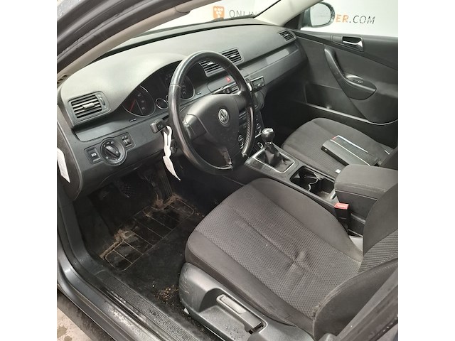 Personenauto, volkswagen, passat variant, 1.6 fsi trendline, 2006 - afbeelding 26 van  30