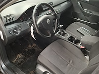 Personenauto, volkswagen, passat variant, 1.6 fsi trendline, 2006 - afbeelding 26 van  30