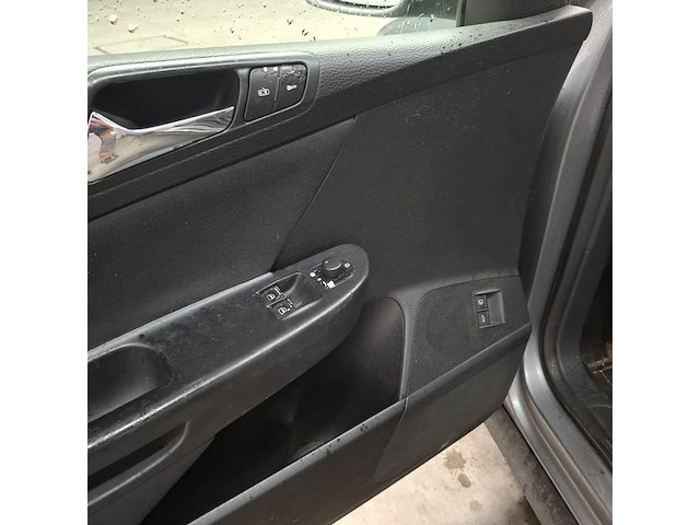 Personenauto, volkswagen, passat variant, 1.6 fsi trendline, 2006 - afbeelding 27 van  30