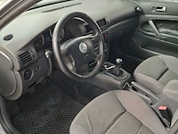 Personenauto, volkswagen, passat variant, 2.0-20v athene, 2004 - afbeelding 6 van  23