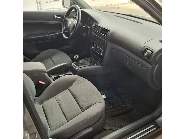 Personenauto, volkswagen, passat variant, 2.0-20v athene, 2004 - afbeelding 13 van  23