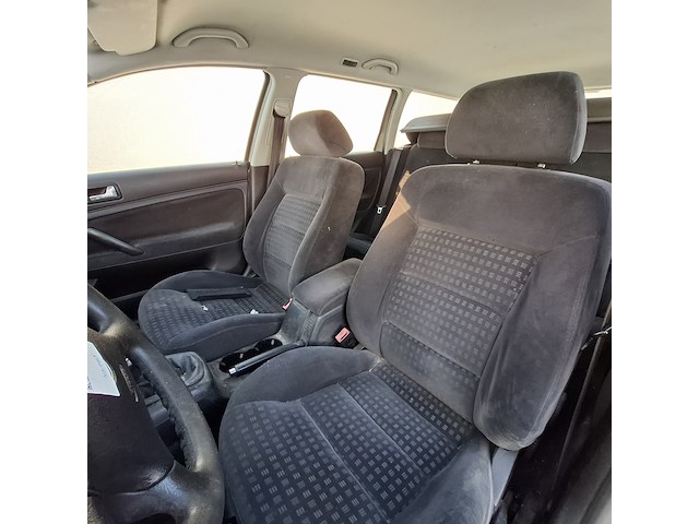 Personenauto, volkswagen, passat variant 2.0 20v comfortline, 2003 - afbeelding 19 van  38