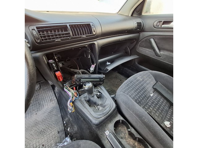 Personenauto, volkswagen, passat variant 2.0 20v comfortline, 2003 - afbeelding 22 van  38