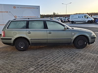 Personenauto, volkswagen, passat variant 2.0 20v comfortline, 2003 - afbeelding 33 van  38