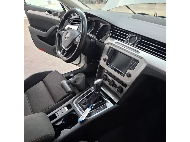 Personenauto, volkswagen, passat variant, 2.0 tdi comfortline business, 2017 - afbeelding 57 van  76