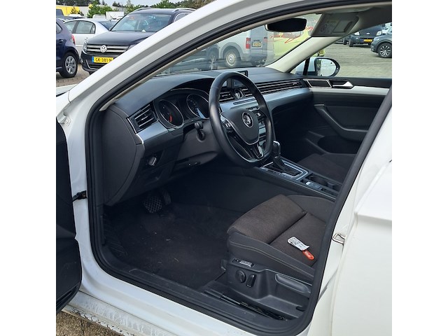 Personenauto, volkswagen, passat variant, 2.0 tdi highline, 2015 - afbeelding 7 van  9