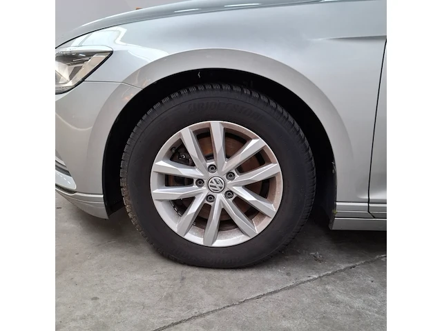 Personenauto, volkswagen, passat variant, 2017 - afbeelding 2 van  19